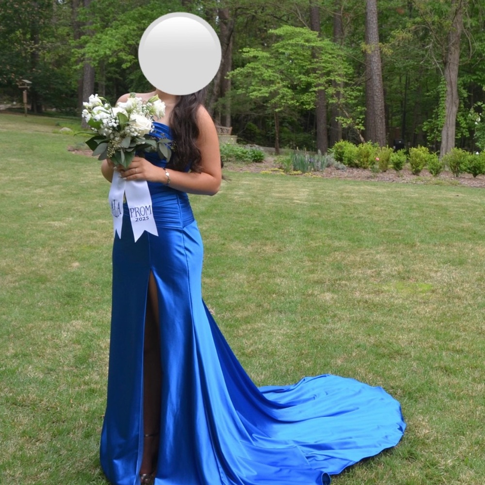 Blue strapless prom dress, size 0, brand: stacees